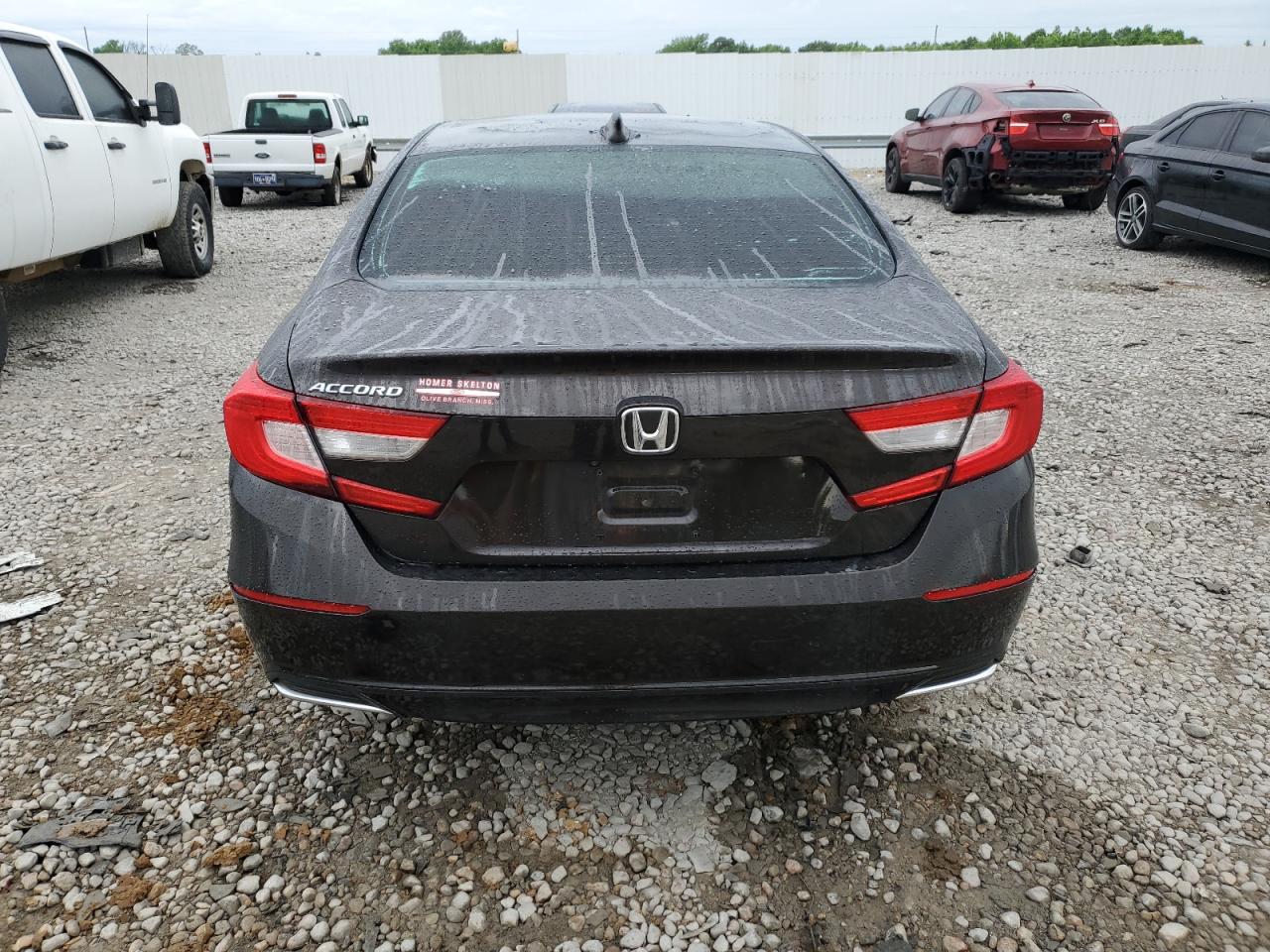 1HGCV1F11JA072617 2018 Honda Accord Lx