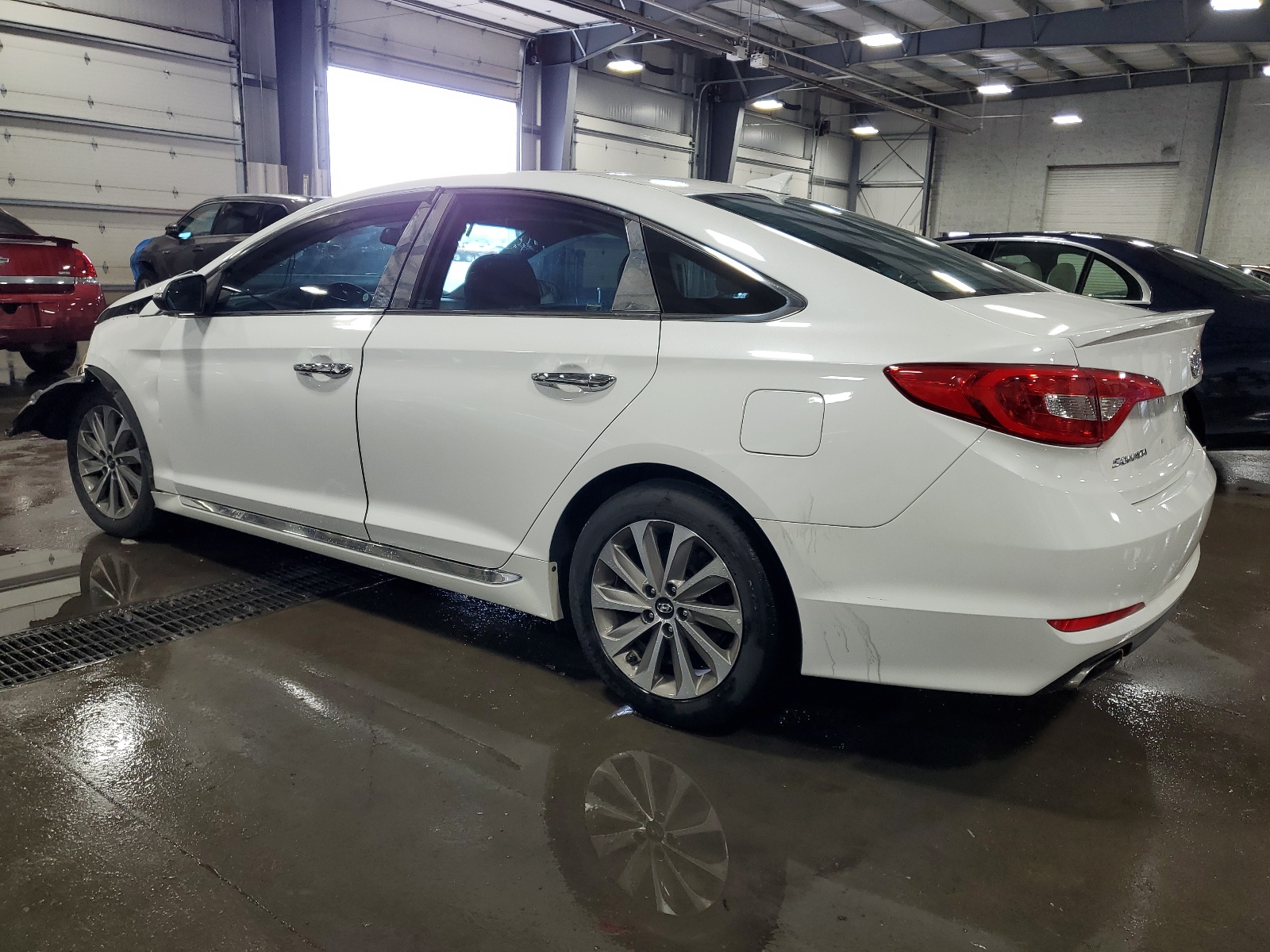 2017 Hyundai Sonata Sport vin: 5NPE34AF2HH538219