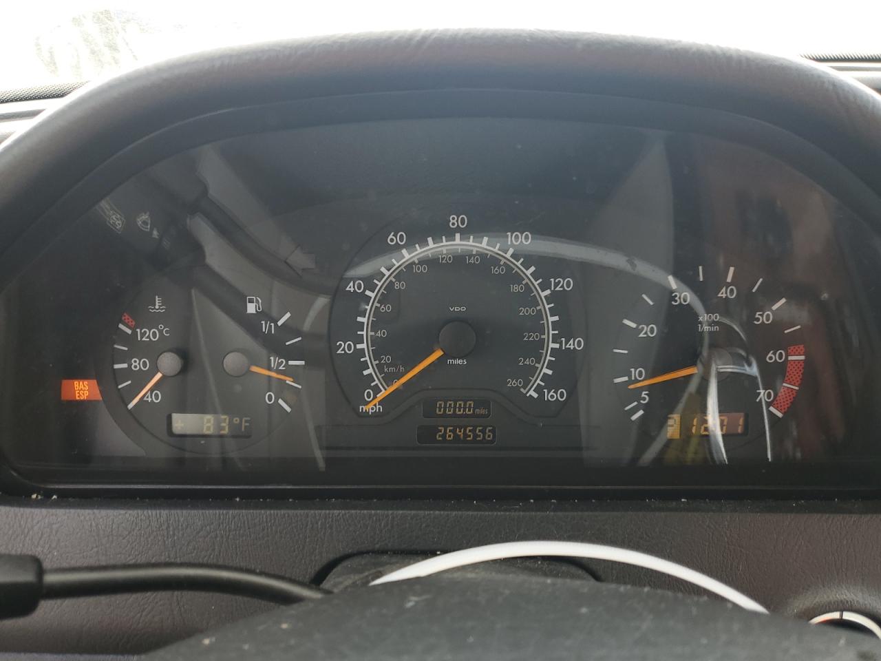 2000 Mercedes-Benz C 230 VIN: WDBHA24G1YA820238 Lot: 55563994