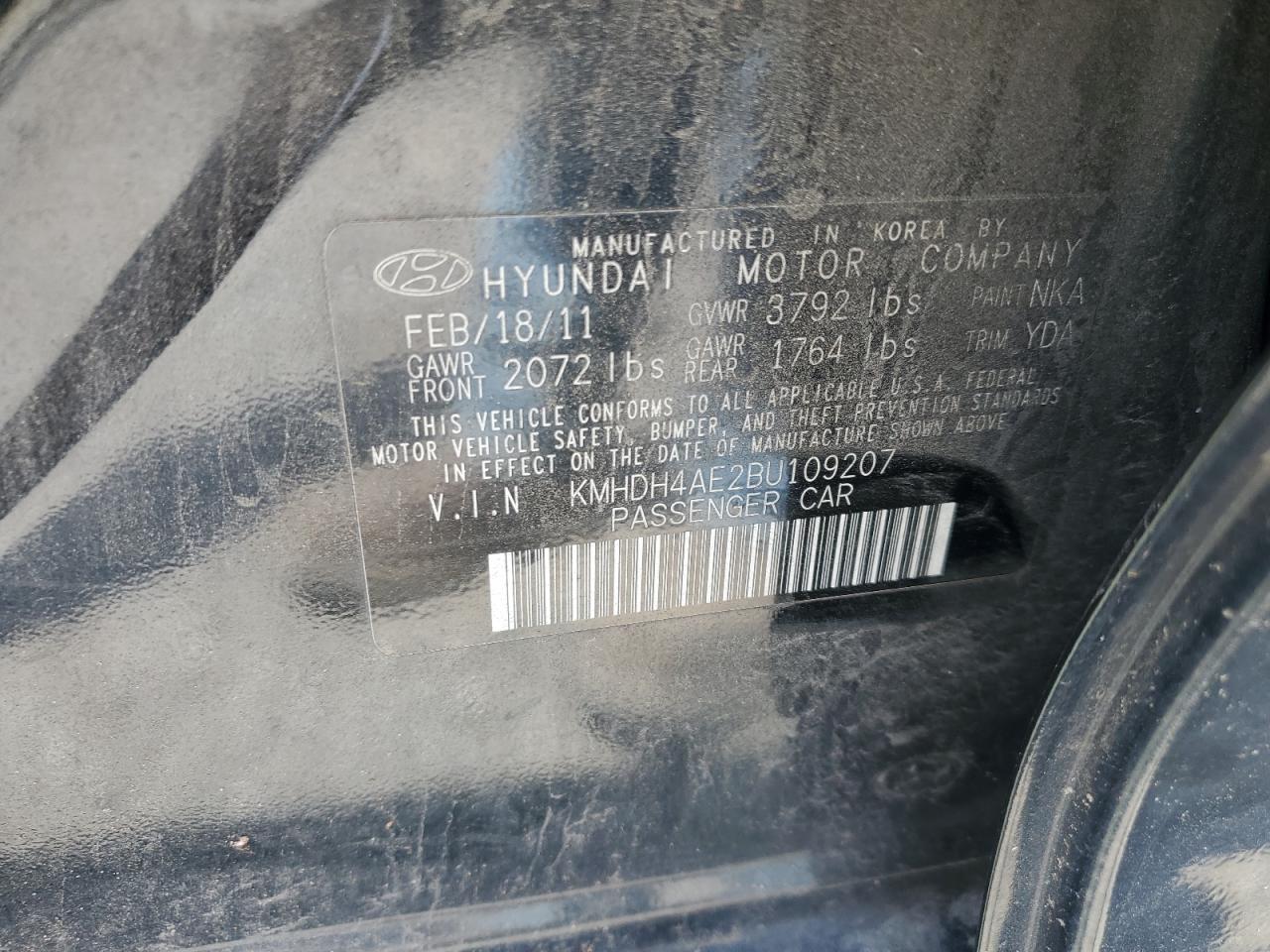 2011 Hyundai Elantra - Image 14