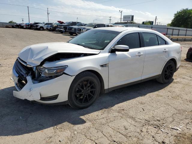 Sedans FORD TAURUS 2015 Biały