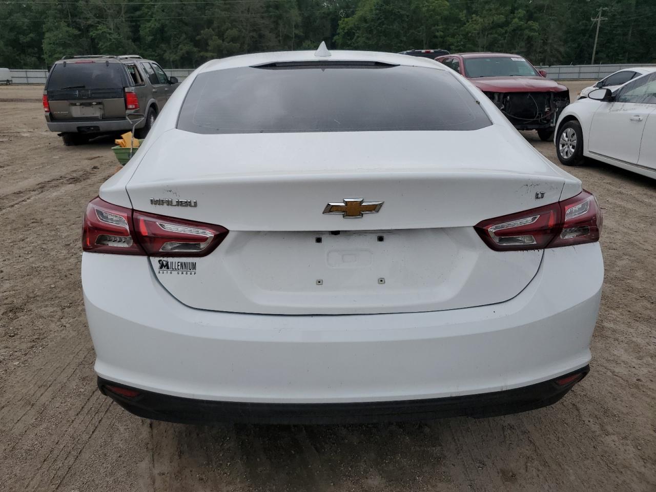 2021 Chevrolet Malibu - Image 6