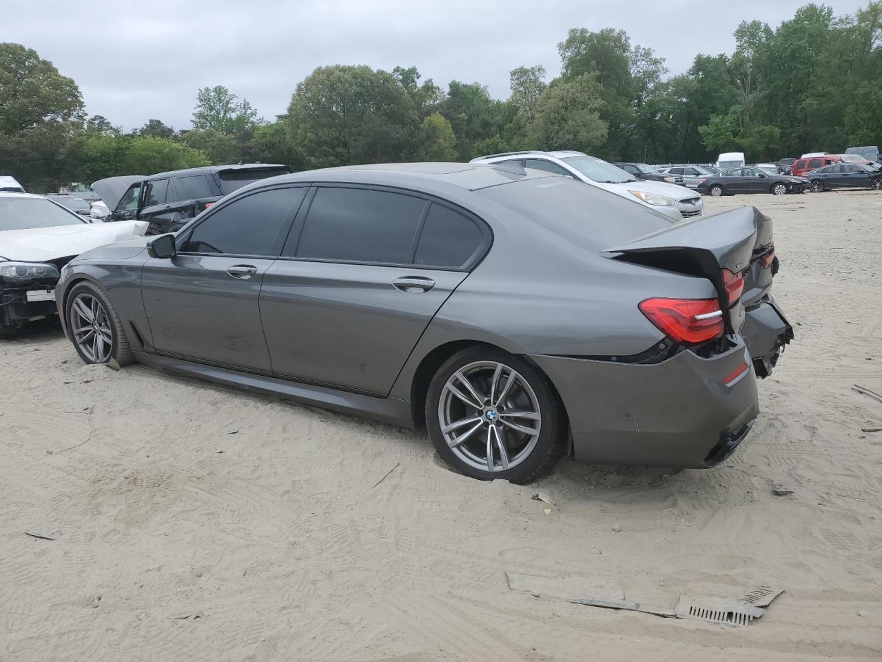 2019 BMW Alpina B7 VIN: WBA7F2C57KB239064 Lot: 52698554