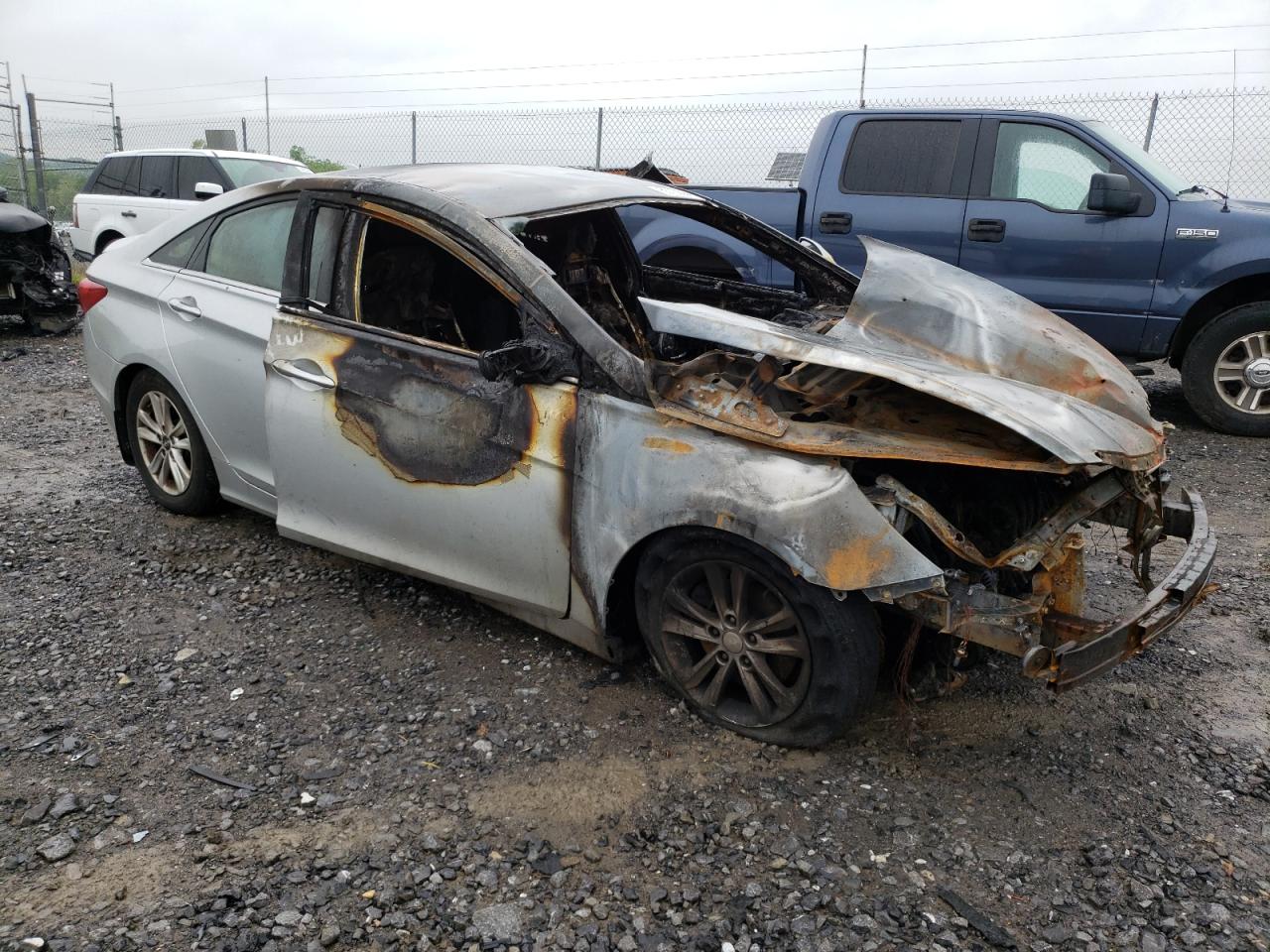 2013 Hyundai Sonata - Image 4