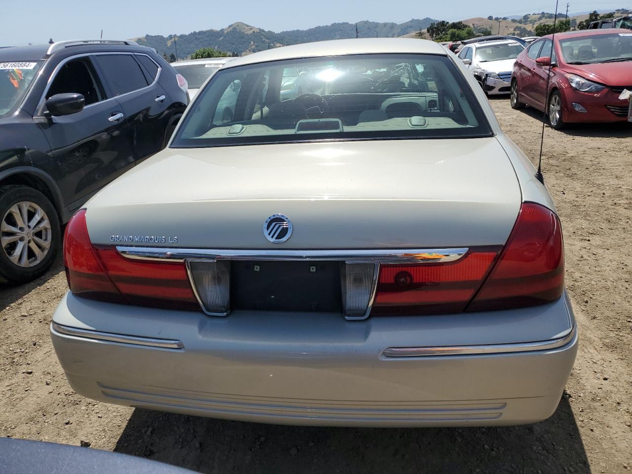 2005 Mercury Grand Marquis Ls VIN: 2MEHM75W55X652892 Lot: 56073074