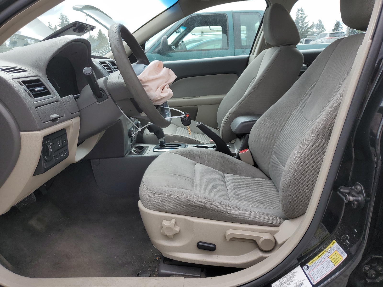 3FAHP0HA8AR155494 2010 Ford Fusion Se