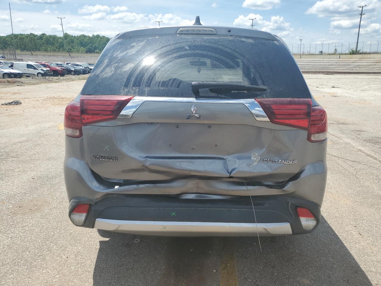 2018 Mitsubishi Outlander Es VIN: JA4AD2A37JZ013882 Lot: 53242684