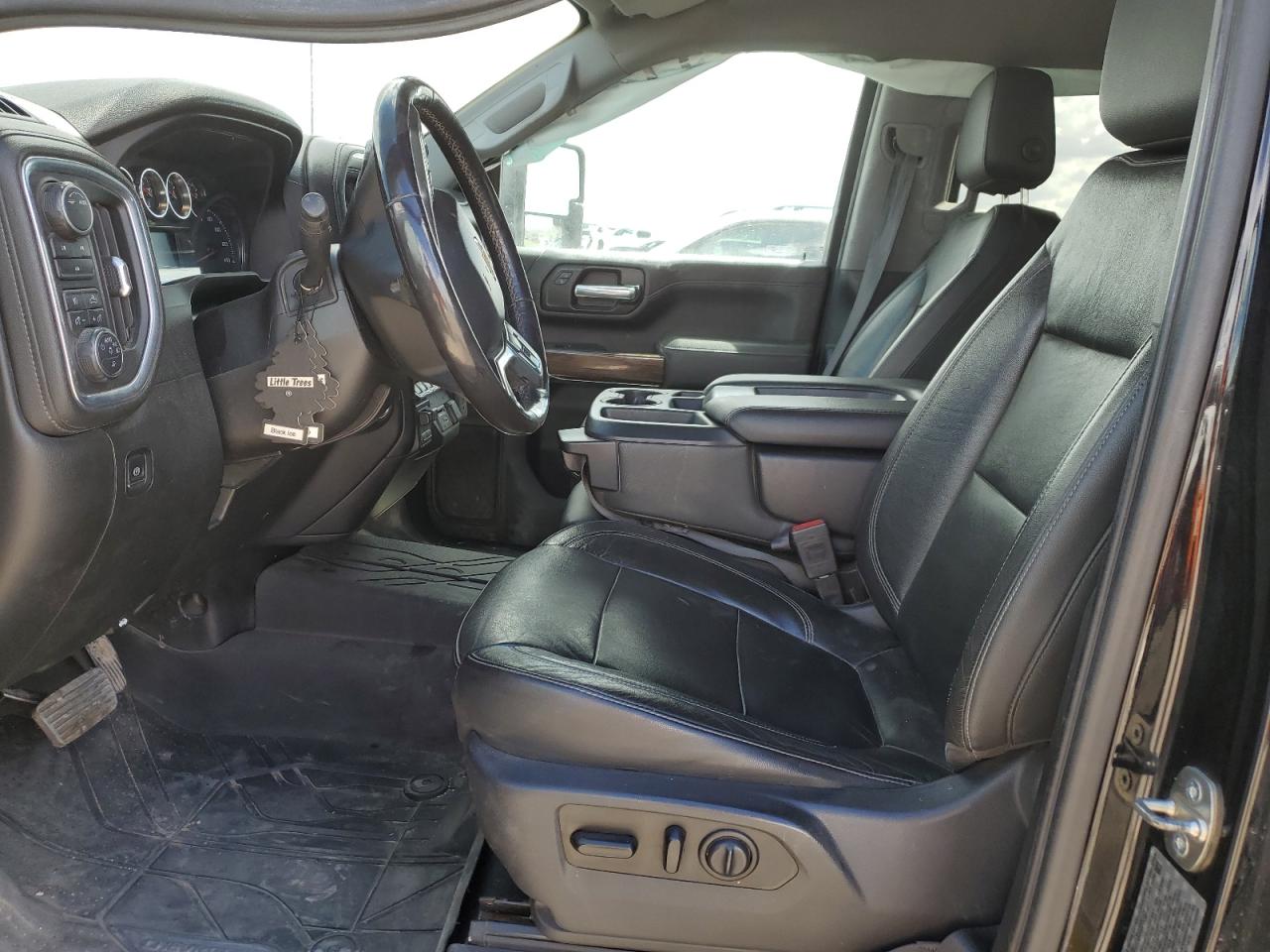 2020 Chevrolet Silverado - Image 7