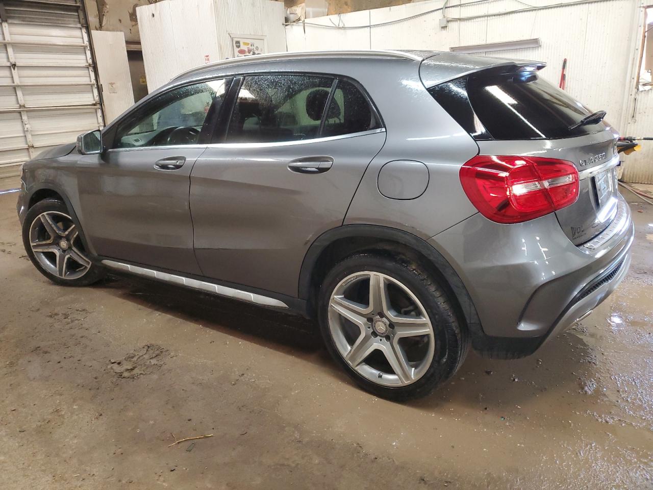 VIN WDCTG4GB0FJ057545 2015 MERCEDES-BENZ GLA-CLASS no.2