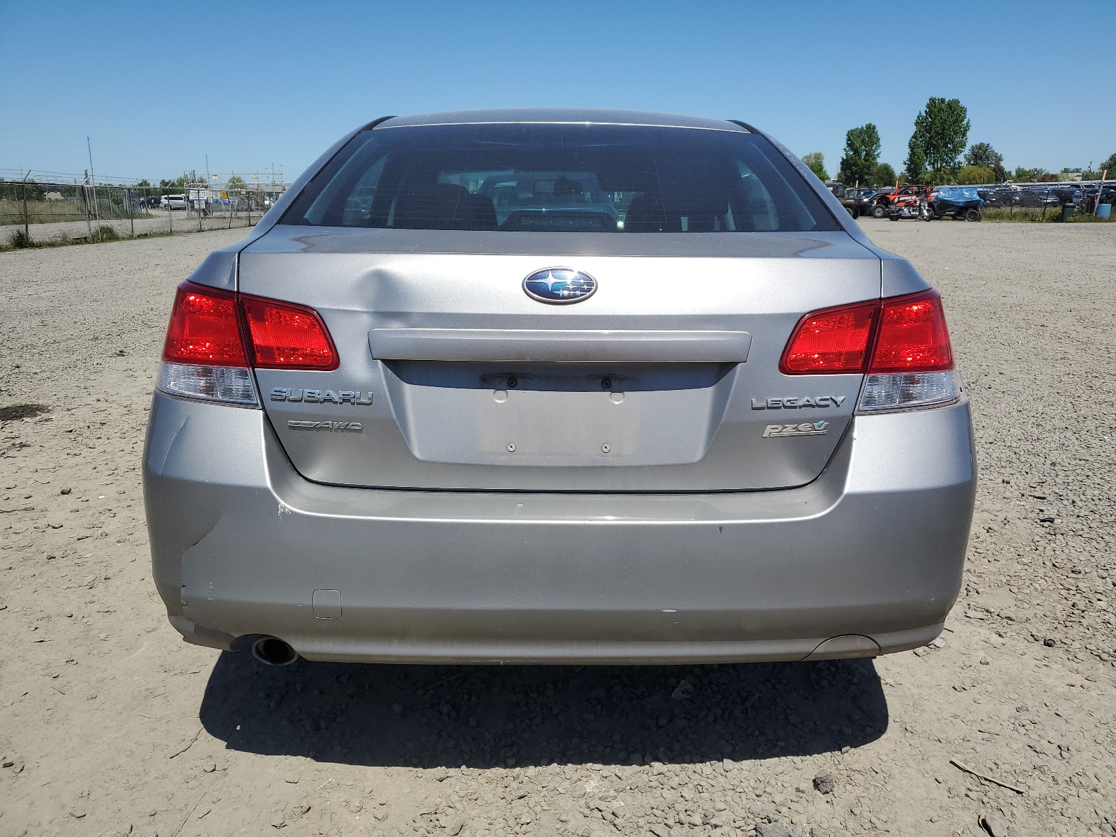 4S3BMBH67A3240518 2010 Subaru Legacy 2.5I Premium