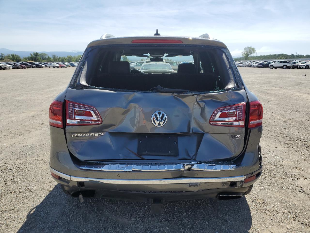 2017 Volkswagen Touareg Wolfsburg VIN: WVGRF7BP3HD006030 Lot: 54041914