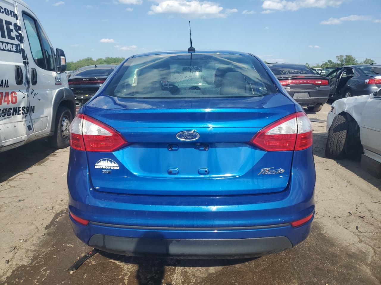 2018 Ford Fiesta Se VIN: 3FADP4BJ1JM129928 Lot: 56056634