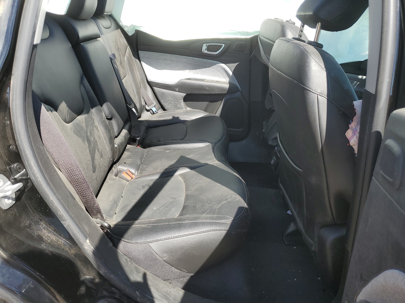 3C4NJDFB0NT208084 2022 Jeep Compass Latitude Lux