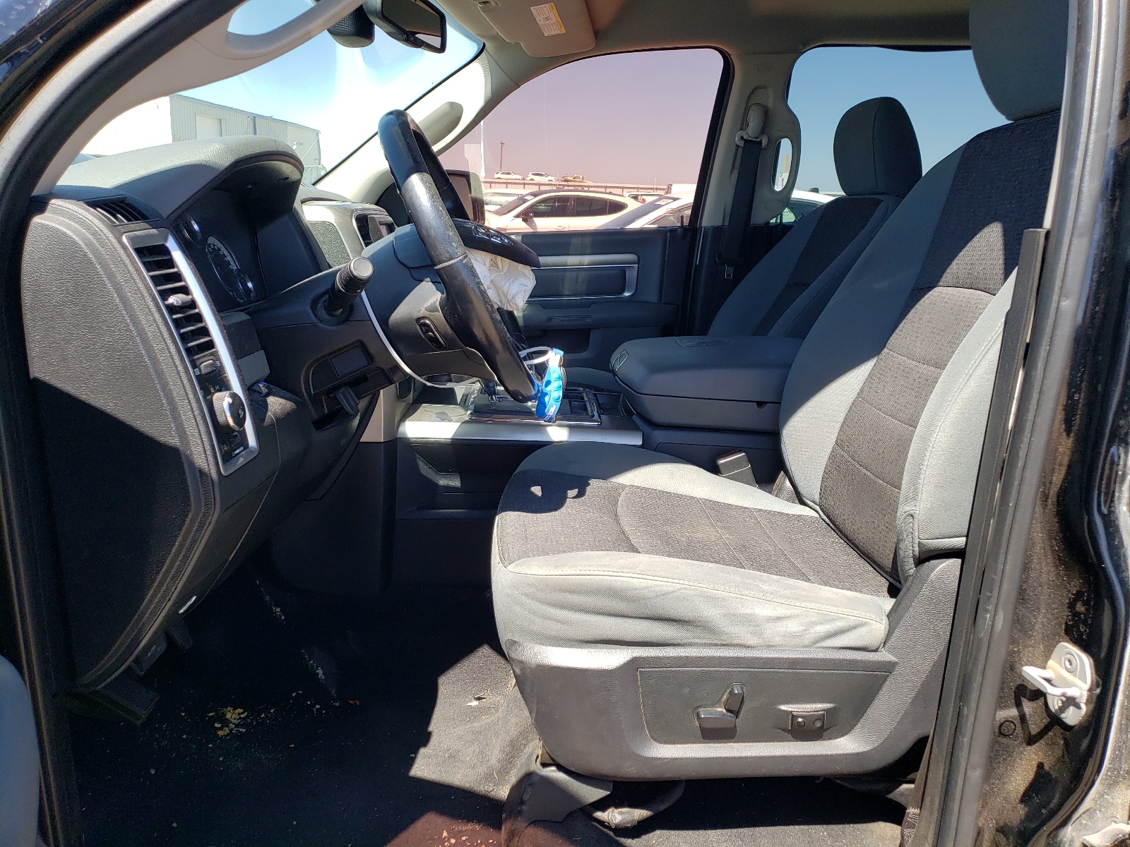 1C6RR6LT8DS518655 2013 Ram 1500 Slt