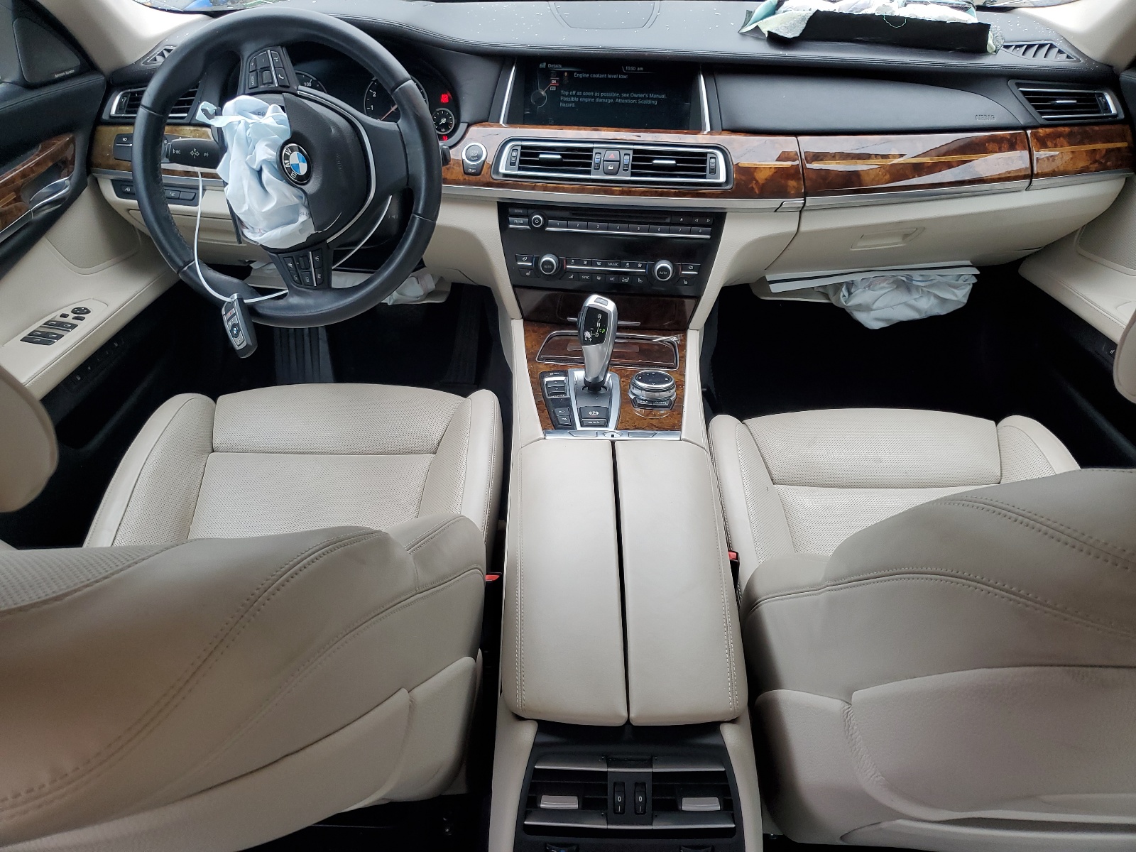 2014 BMW 740 I vin: WBAYA6C59ED144427