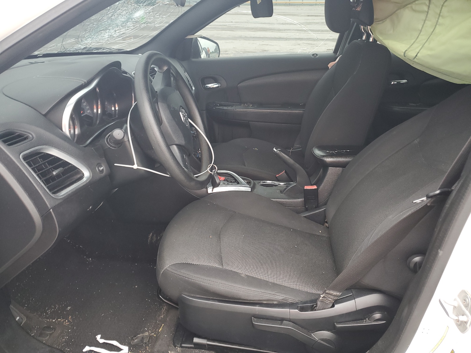 1C3CDZAB4EN125653 2014 Dodge Avenger Se