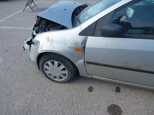 2004 FORD FIESTA GHI
