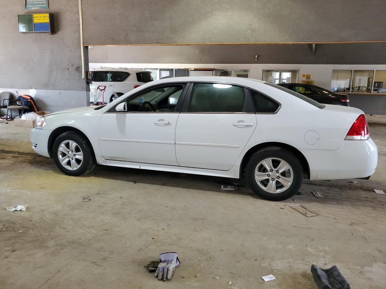 2014 Chevrolet Impala - Image 2