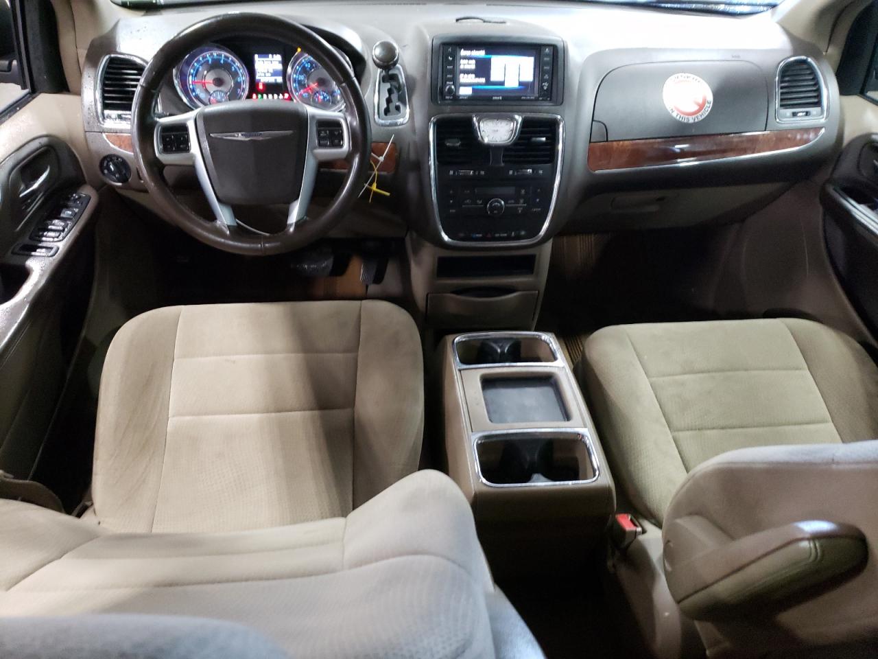 2011 Chrysler Town & Country Touring VIN: 2A4RR5DG2BR781852 Lot: 56221424