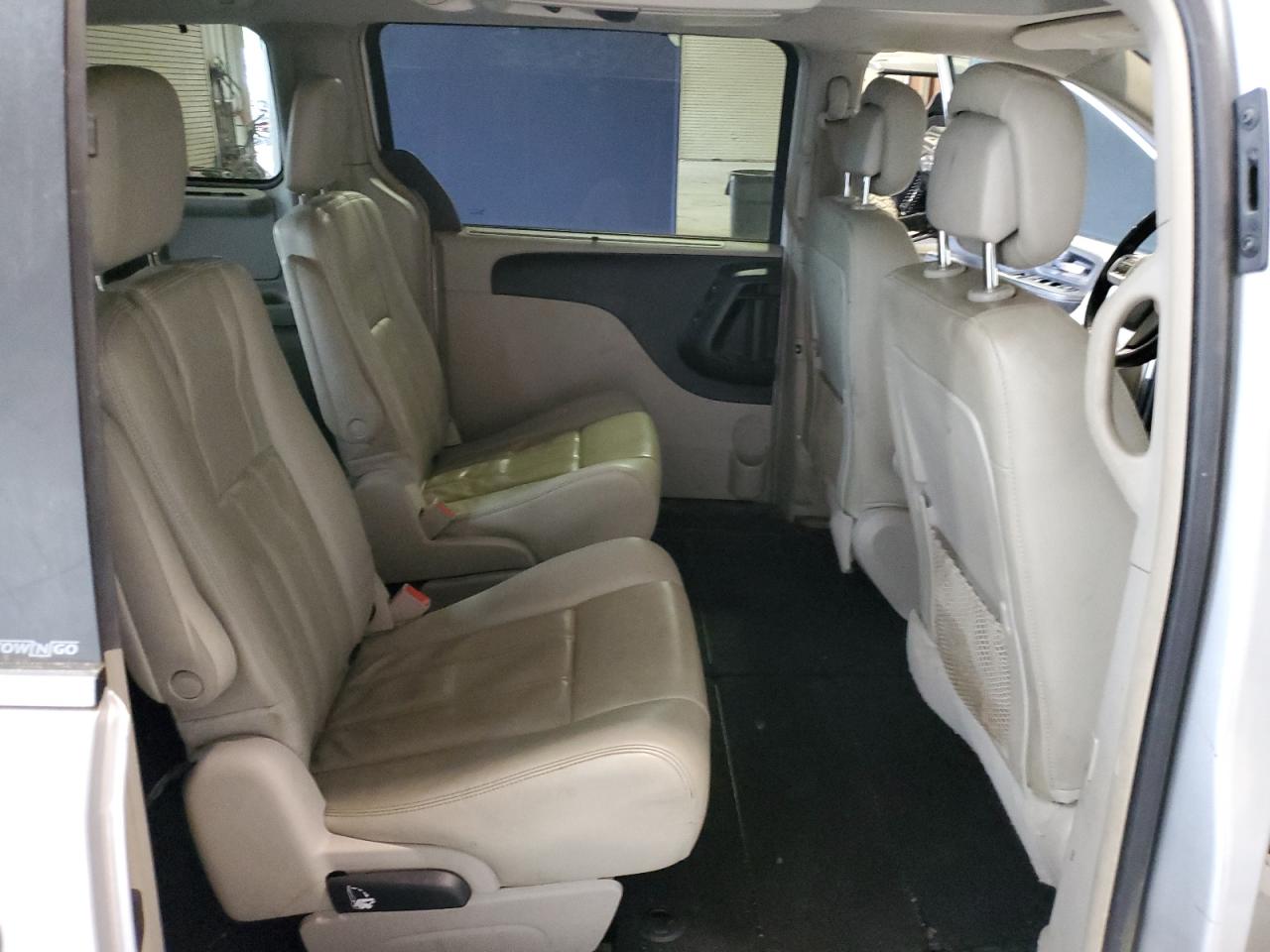 2012 Chrysler Town & Country Touring L VIN: 2C4RC1CG7CR340656 Lot: 54392504