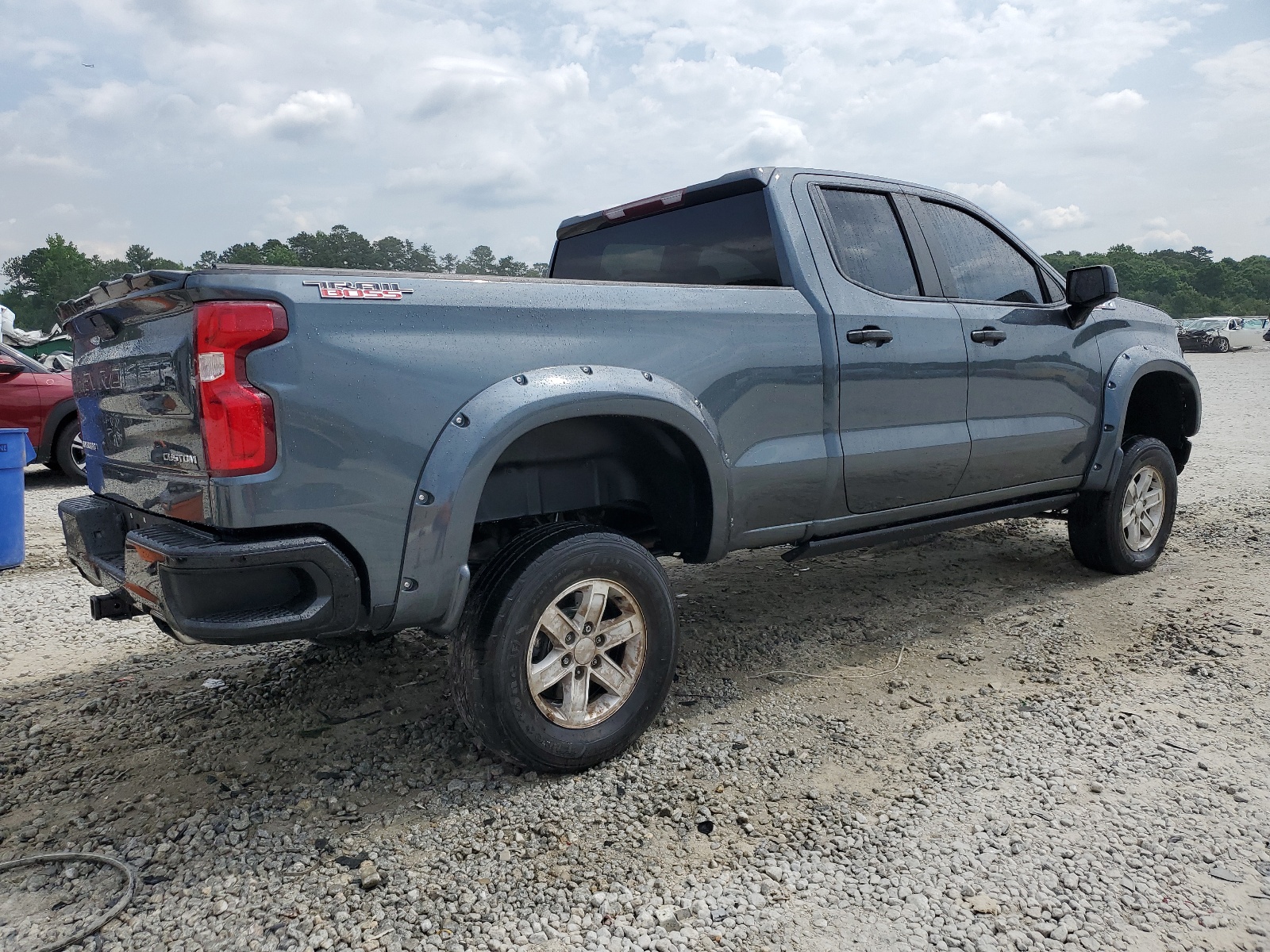 2019 Chevrolet Silverado K1500 Trail Boss Custom vin: 1GCRYCEF6KZ300686