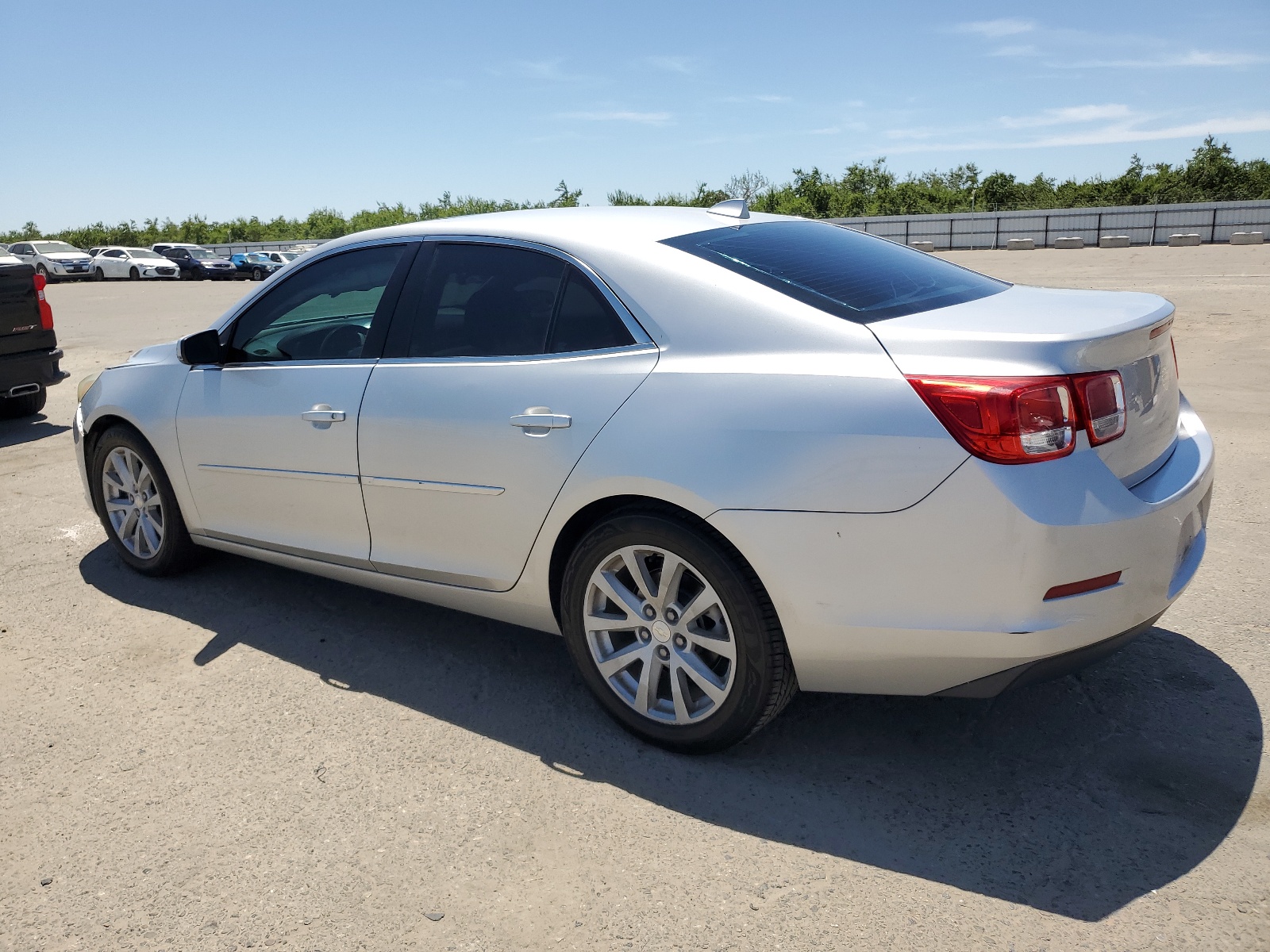 1G11E5SL9EF212385 2014 Chevrolet Malibu 2Lt