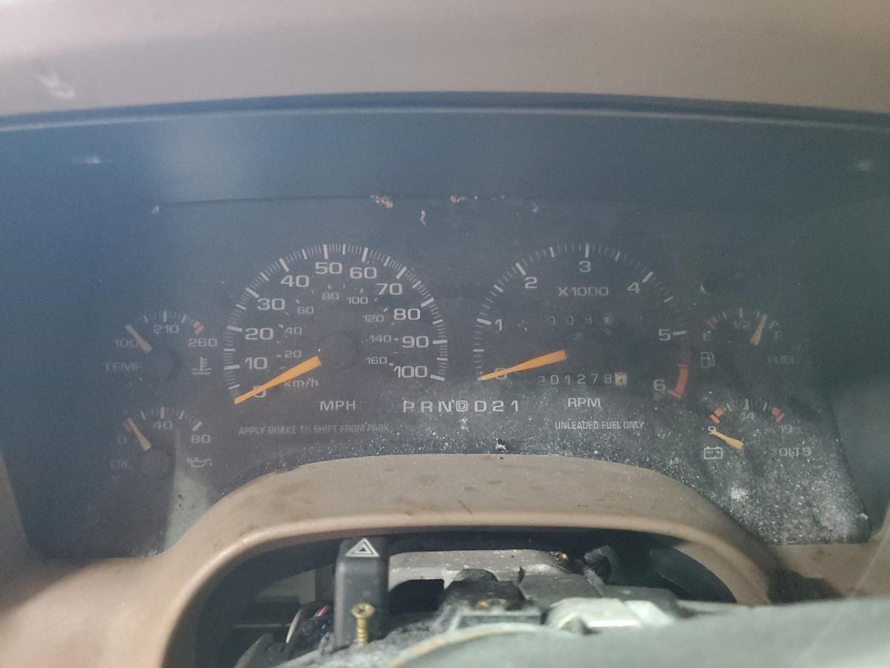 1996 GMC Jimmy VIN: 1GKDT13W6T2542246 Lot: 53525394