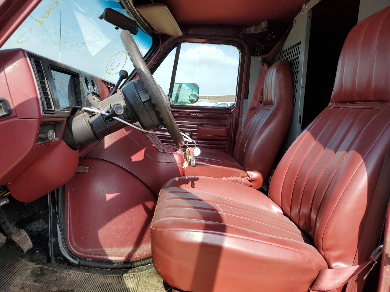 1994 Chevrolet G20 VIN: 1GCEG25H9RF164465 Lot: 51968914