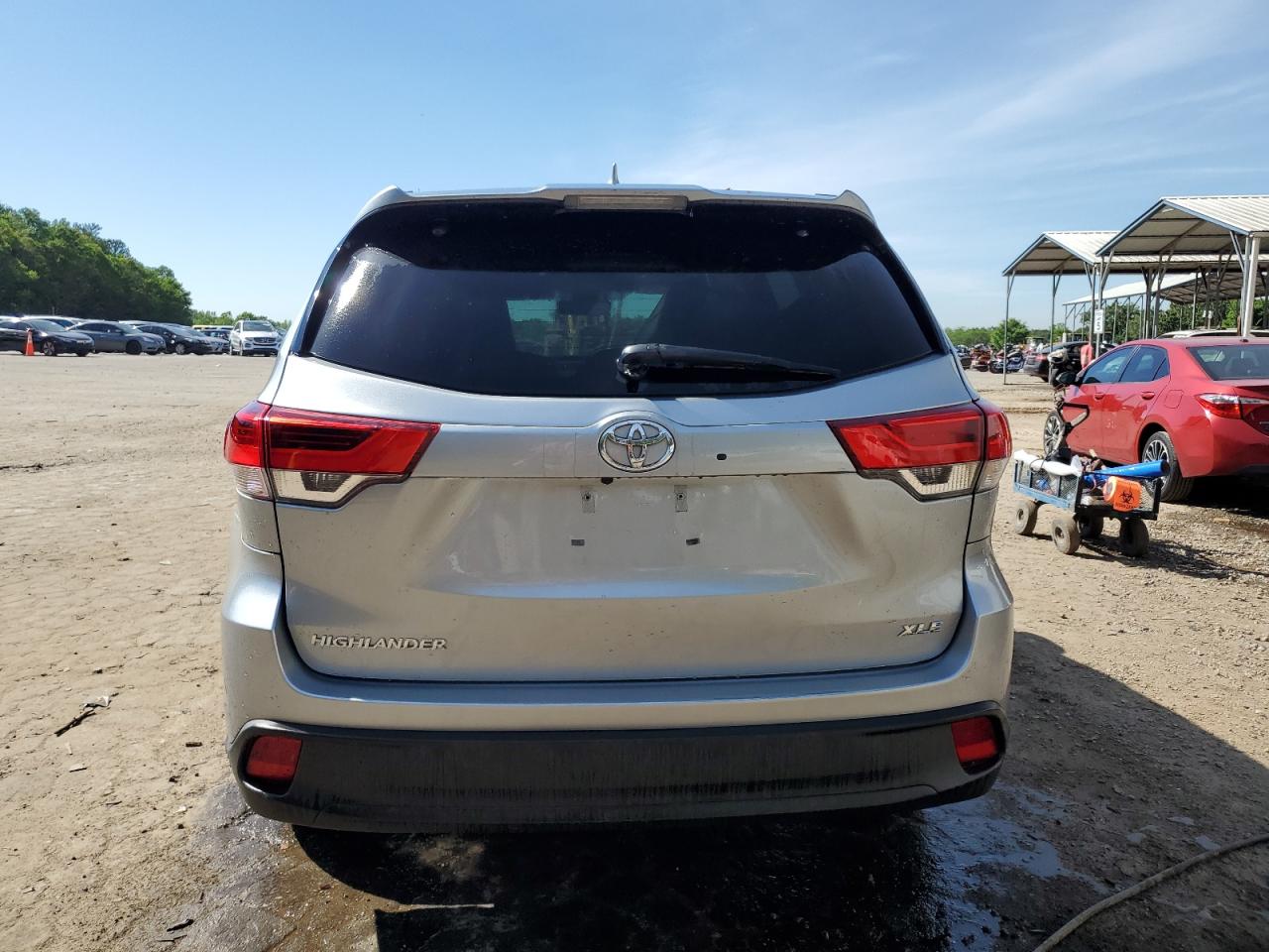 2017 Toyota Highlander Se VIN: 5TDKZRFH7HS511536 Lot: 52928854