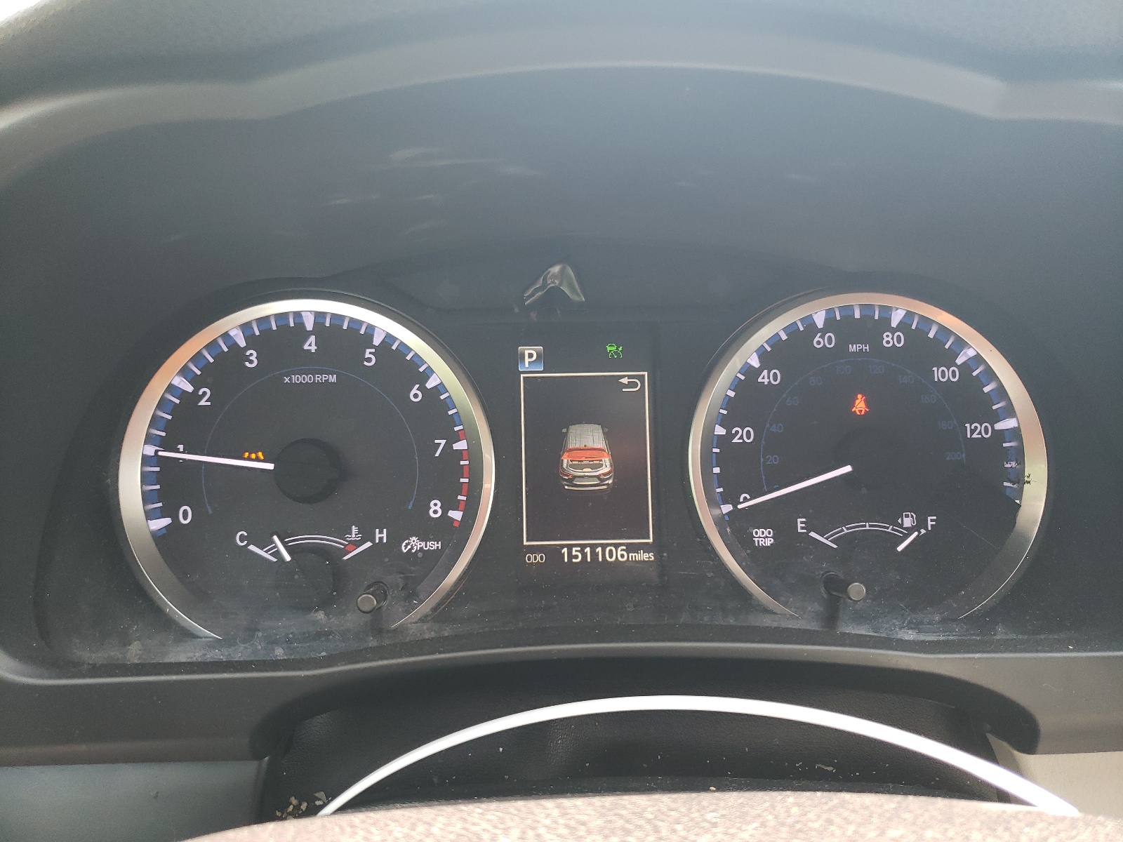 5TDBZRFH4HS457922 2017 Toyota Highlander Le