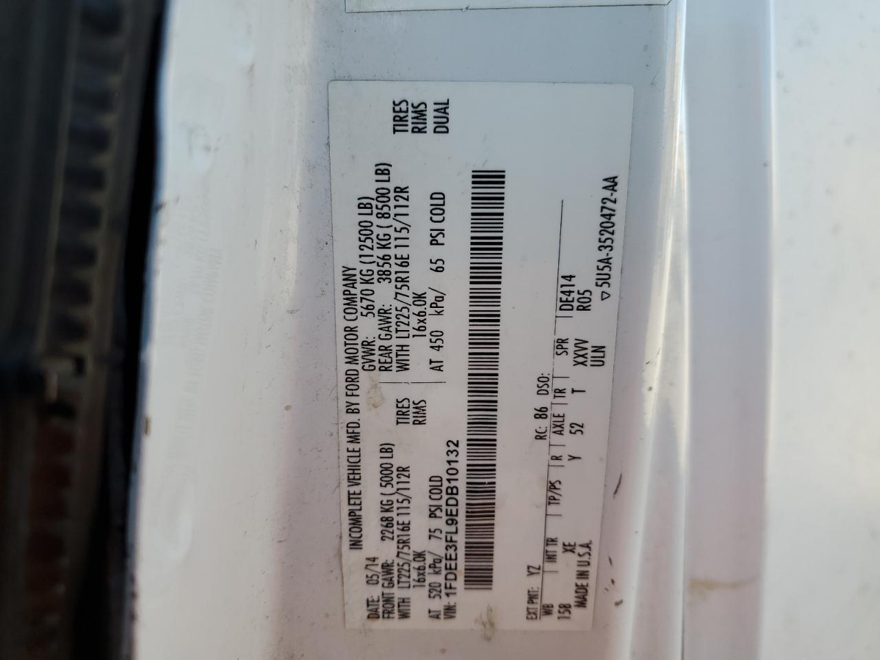 2014 Ford Econoline E350 Super Duty Cutaway Van VIN: 1FDEE3FL9EDB10132 Lot: 54961304