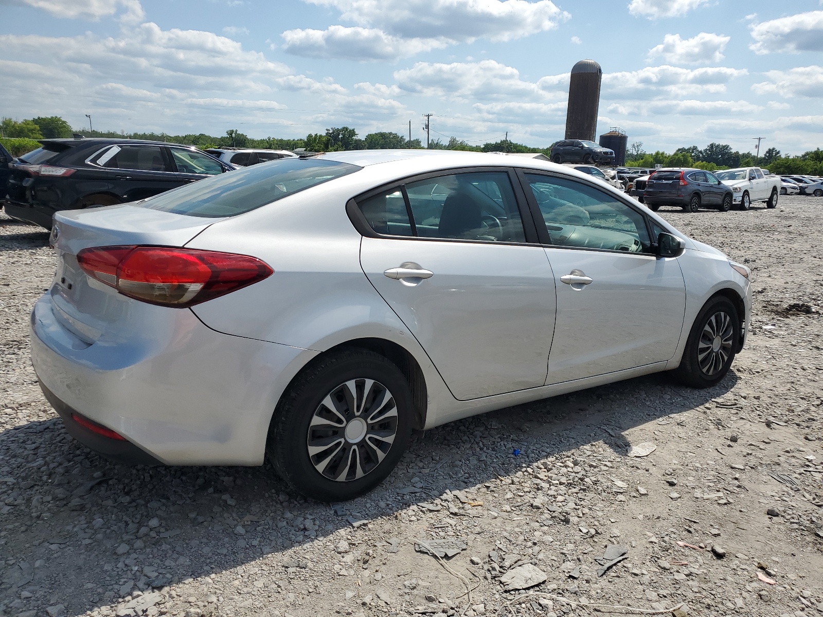 2017 Kia Forte Lx vin: 3KPFK4A74HE113573