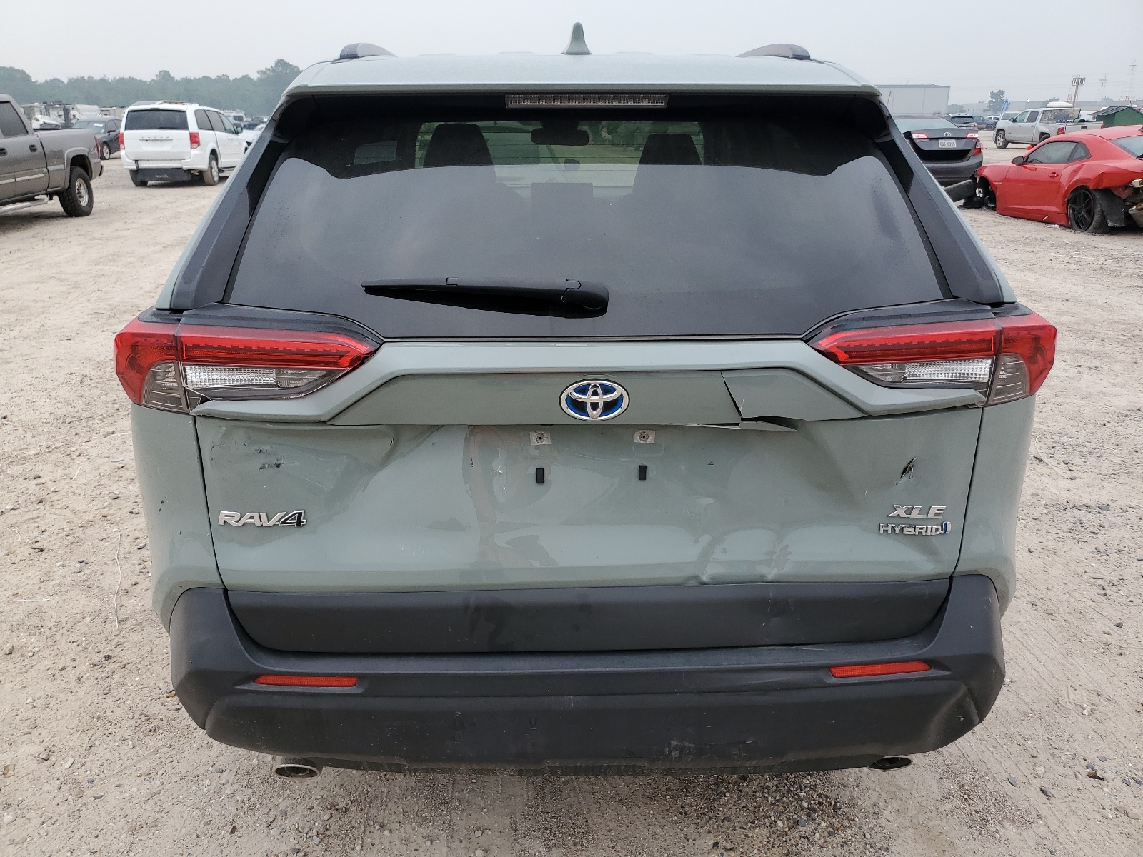 JTMB6RFV1ND527429 2022 Toyota Rav4 Xle Premium