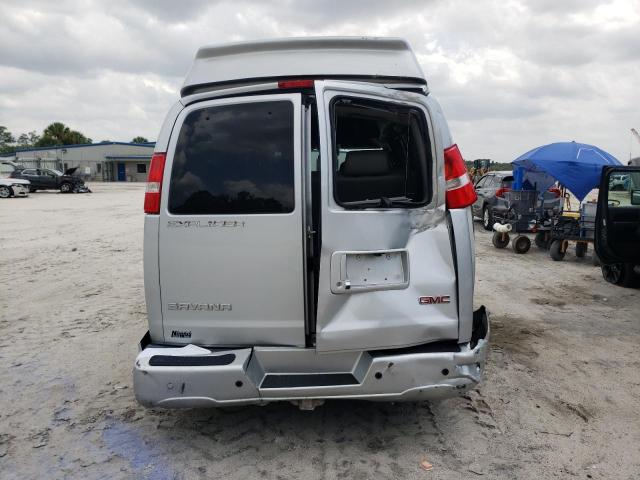  GMC SAVANA 2020 Серебристый