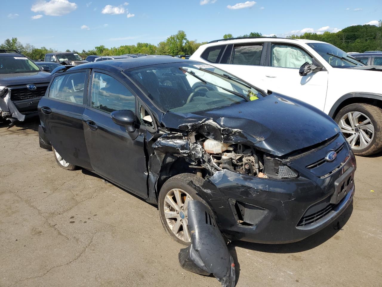 2012 Ford Fiesta - Image 4