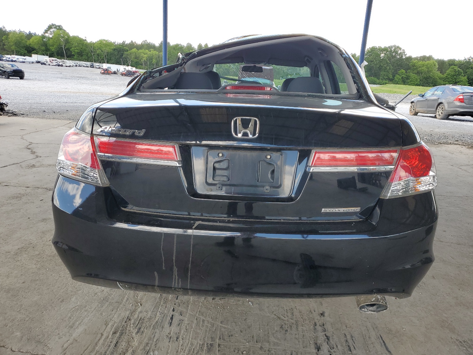 1HGCP2F62CA010917 2012 Honda Accord Se