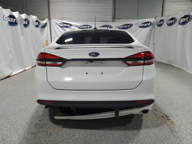  FORD FUSION 2018 Biały