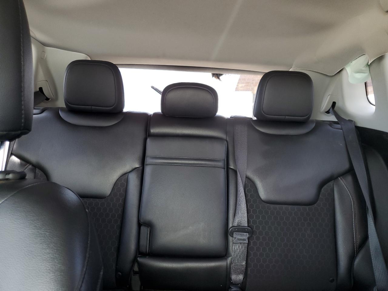 2018 Jeep Compass Latitude VIN: 3C4NJDBB5JT256454 Lot: 56428784