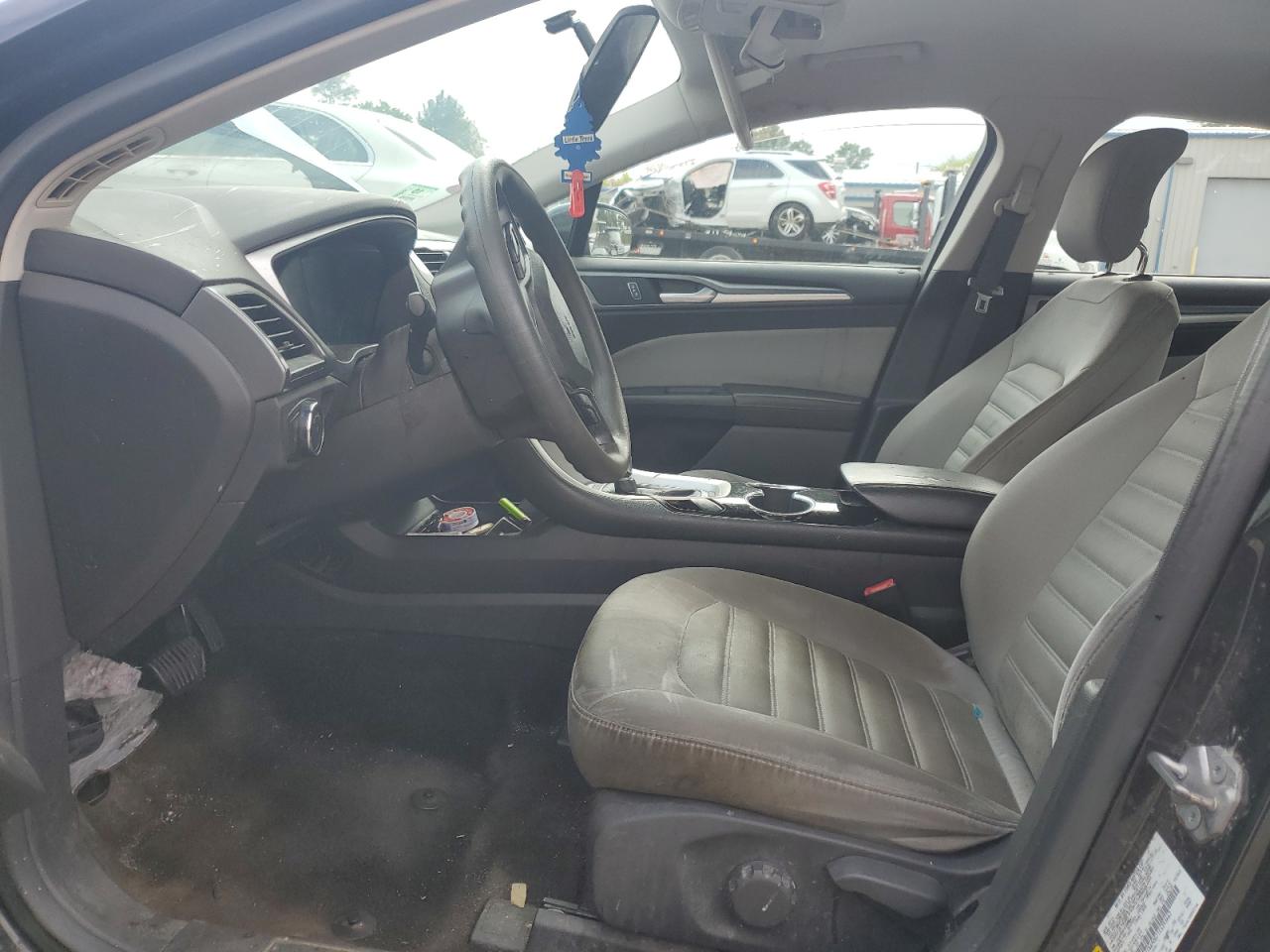 2014 Ford Fusion S VIN: 1FA6P0G71E5393662 Lot: 54183674