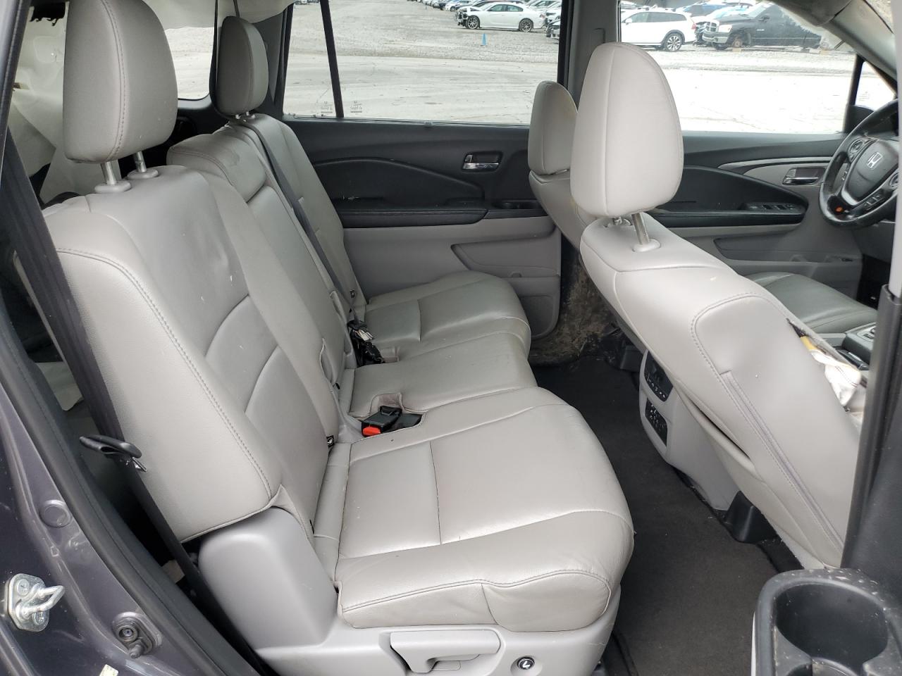 2016 Honda Pilot Exl VIN: 5FNYF5H83GB006573 Lot: 56943294