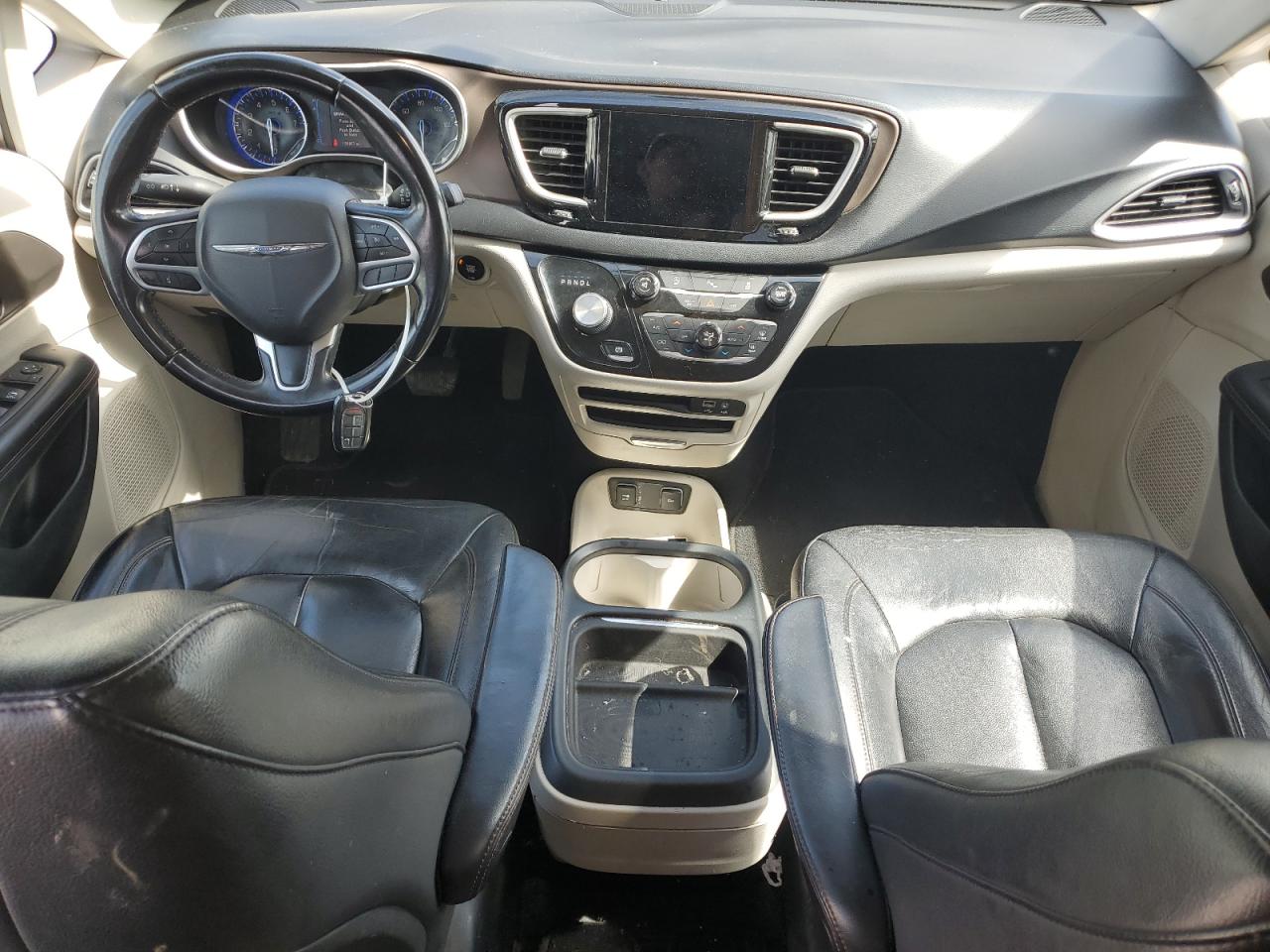 2017 Chrysler Pacifica Touring L VIN: 2C4RC1BG6HR788301 Lot: 56608164