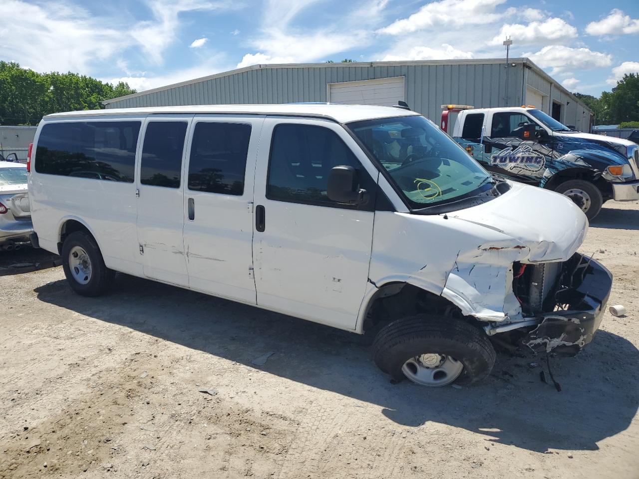 1GAZGNFG8K1284438 CHEVROLET EXPRESS 2019