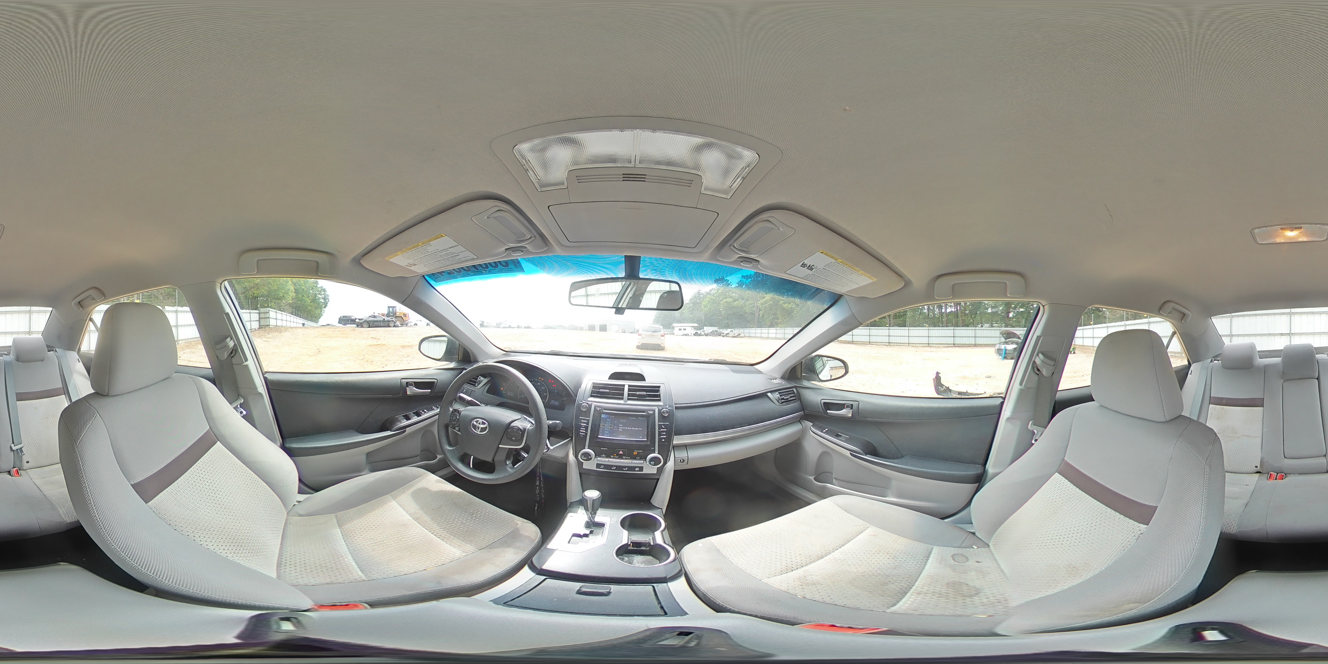 2012 Toyota Camry - Image 13