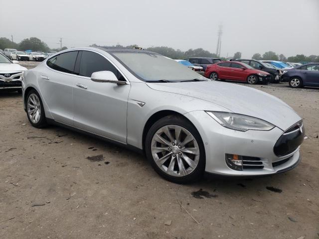 Хэтчбеки TESLA MODEL S 2015 Серебристый