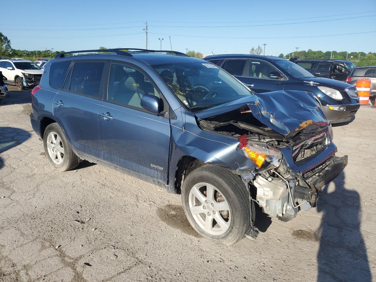 2006 Toyota Rav4 Limited VIN: JTMBD31V665007460 Lot: 56137554