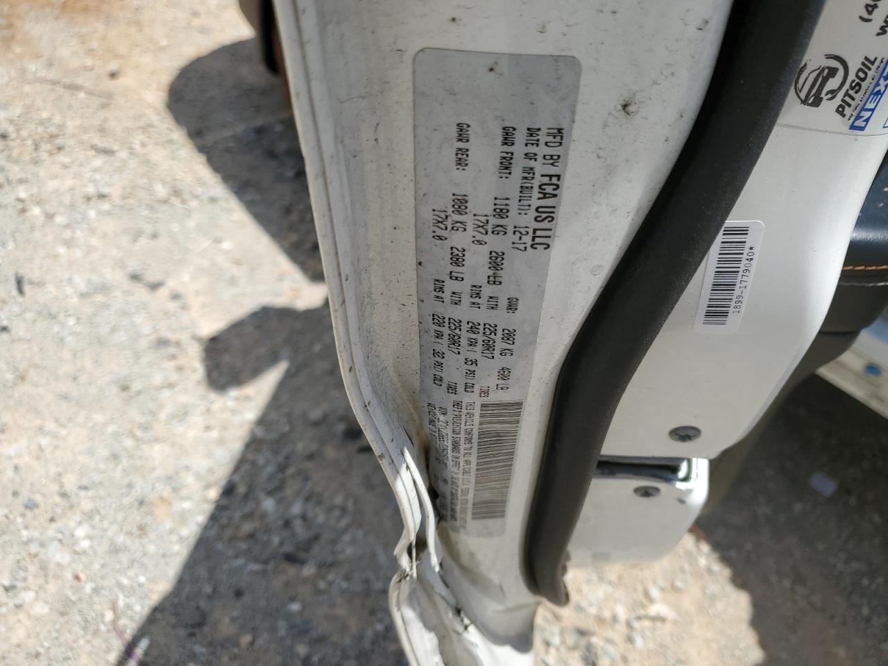 2018 Jeep Compass Latitude VIN: 3C4NJDBB5JT256454 Lot: 56428784