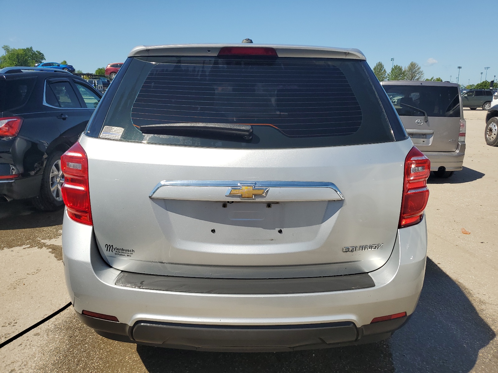 2016 Chevrolet Equinox Ls vin: 2GNALBEK7G1112320