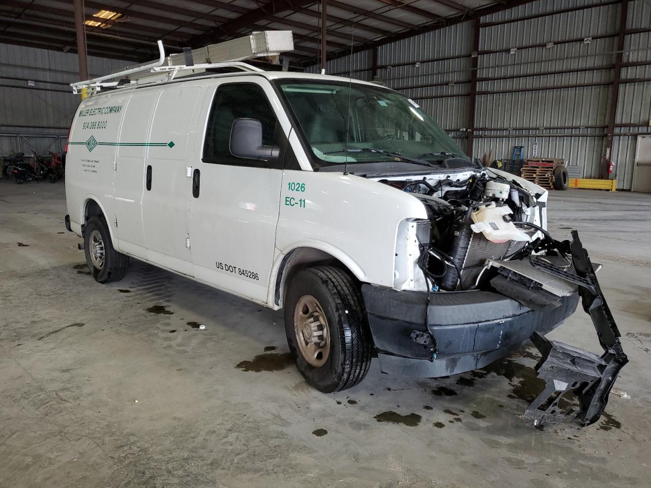 2020 Chevrolet Express G2500 VIN: 1GCWGAFP8L1127125 Lot: 54541424