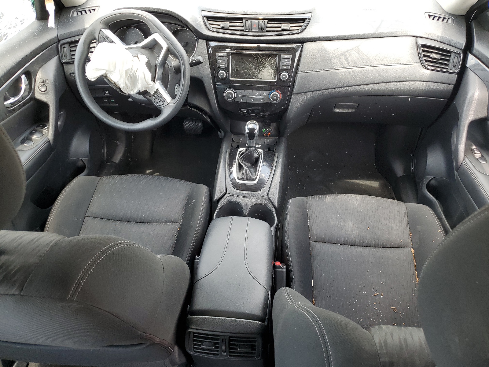 KNMAT2MT7JP608957 2018 Nissan Rogue S