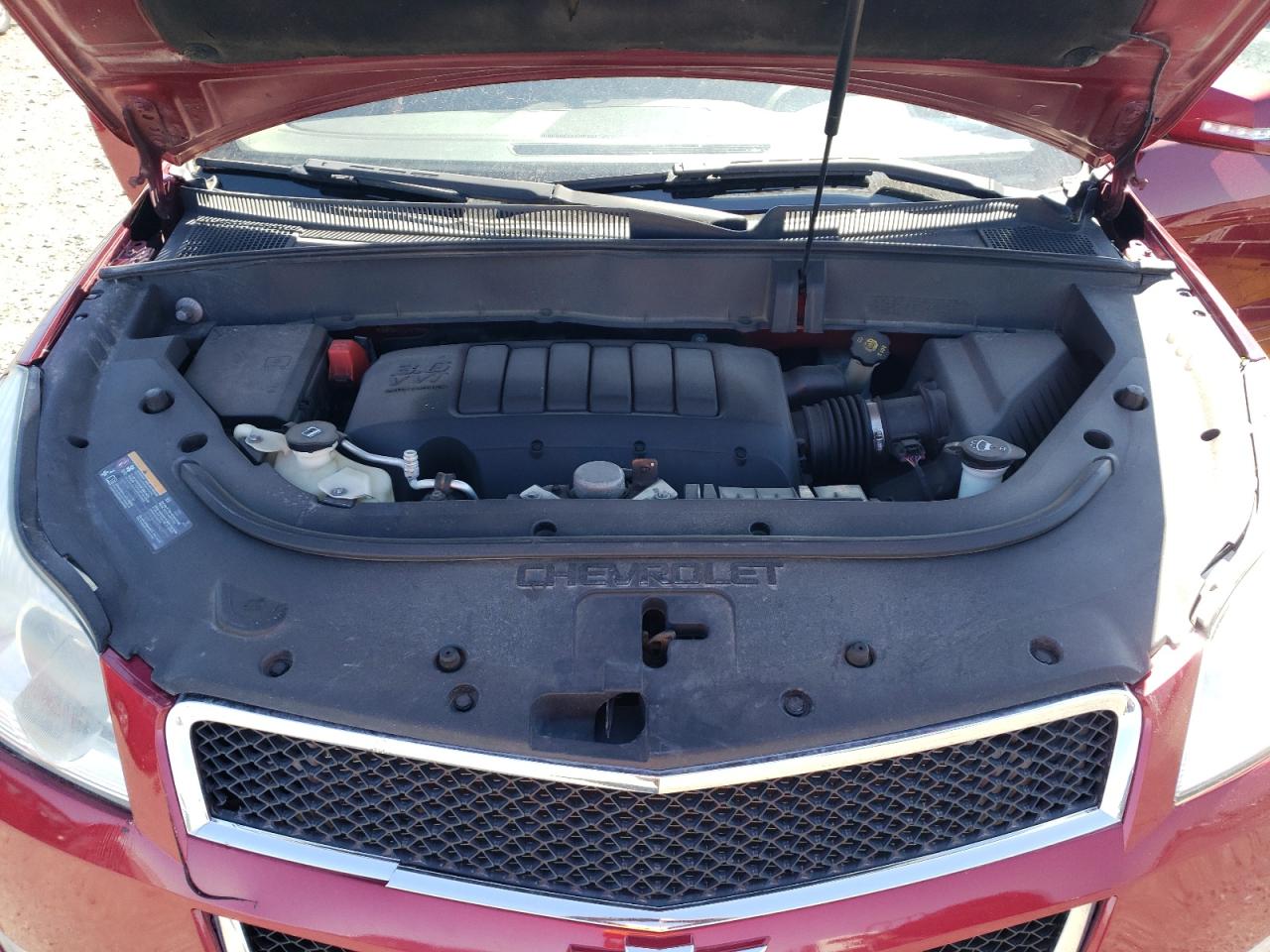 2011 Chevrolet Traverse - Image 12